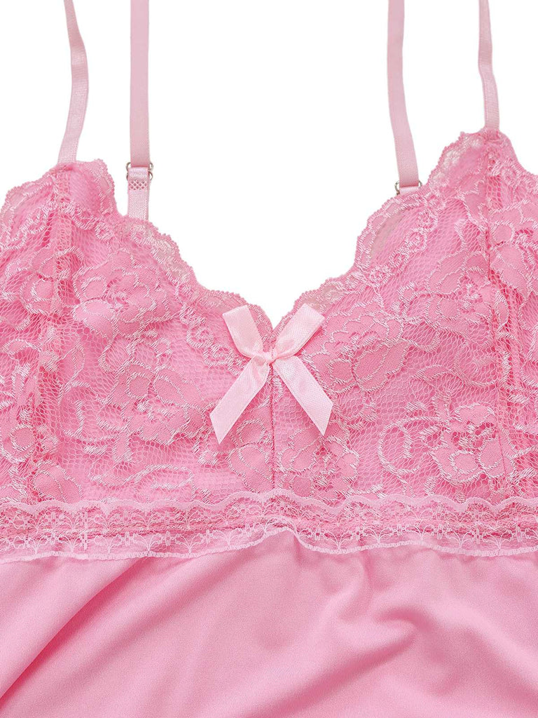 Camicia da notte con fiocco in pizzo e spalline sottili anni '40