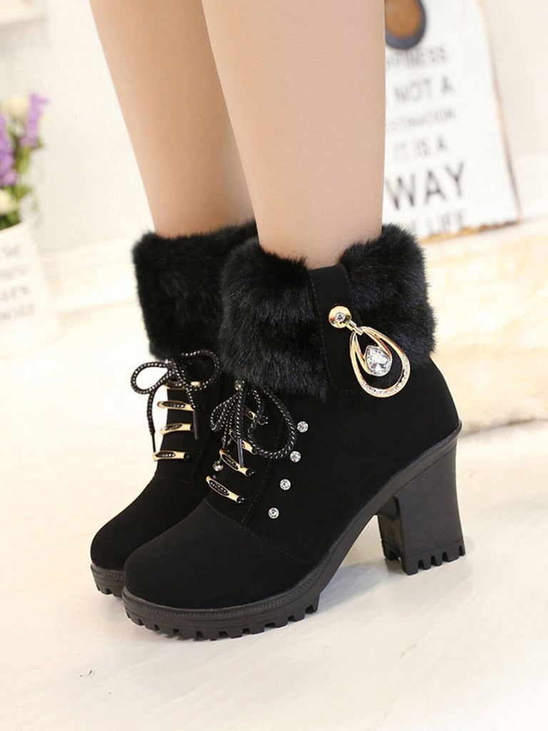 Stivali vintage in pelle nabuk con tacco spesso e peluche