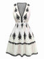Abito floreale boho con scollo a V profondo bianco anni '70