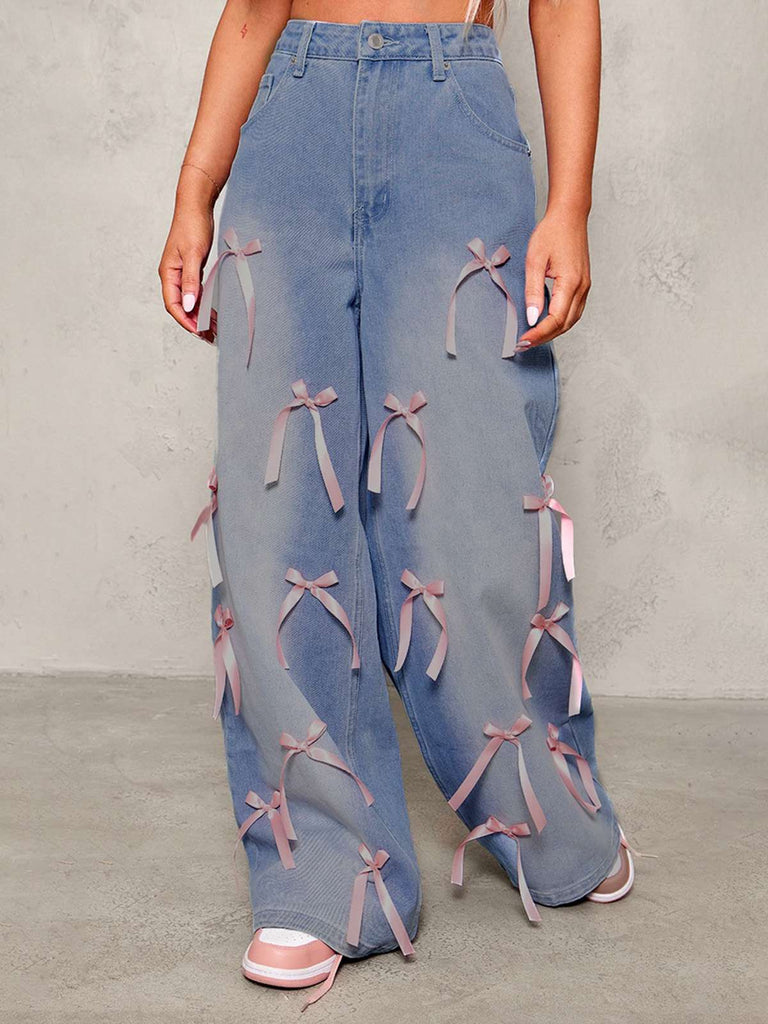 Jeans a gamba larga con fiocco azzurro anni '50