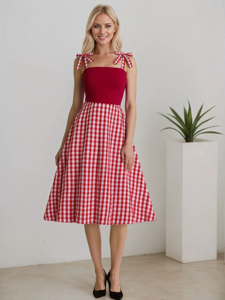Abito a quadri con lacci sulle spalle rosso anni '50