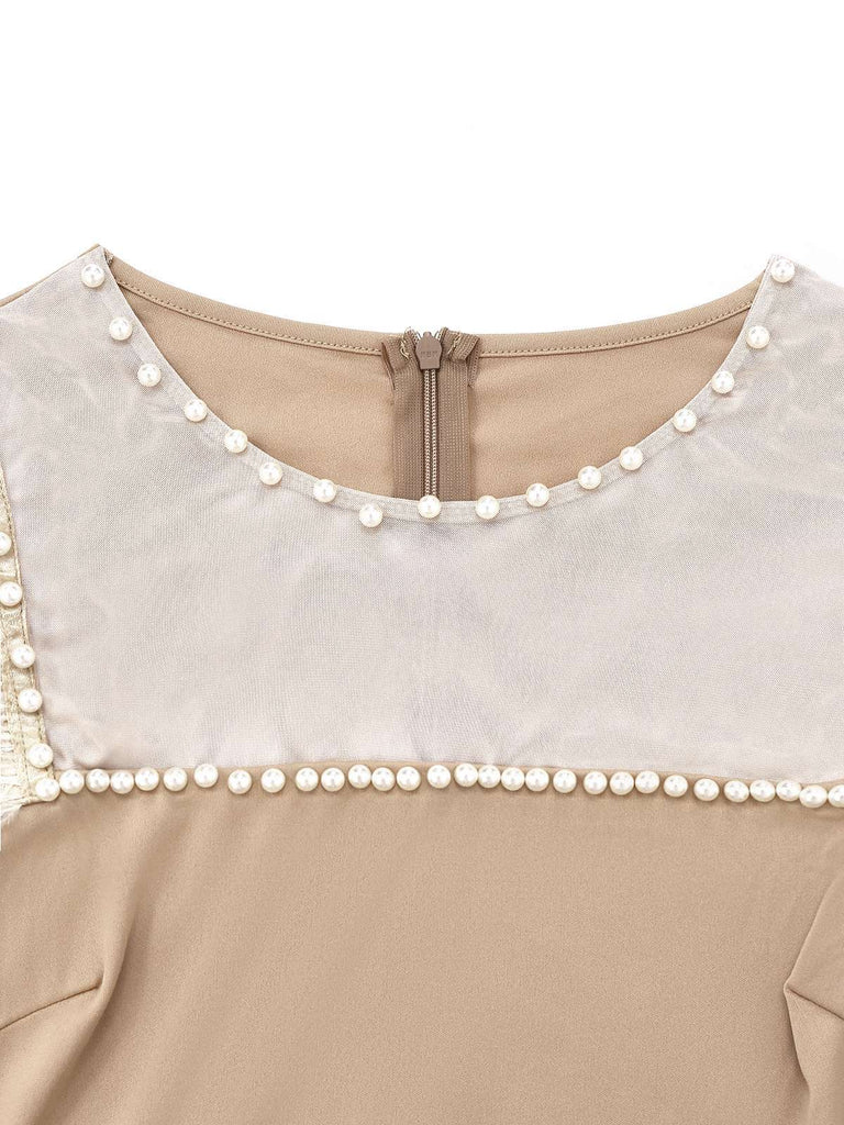 Abito da sirena con patchwork di perline e piume beige anni '30