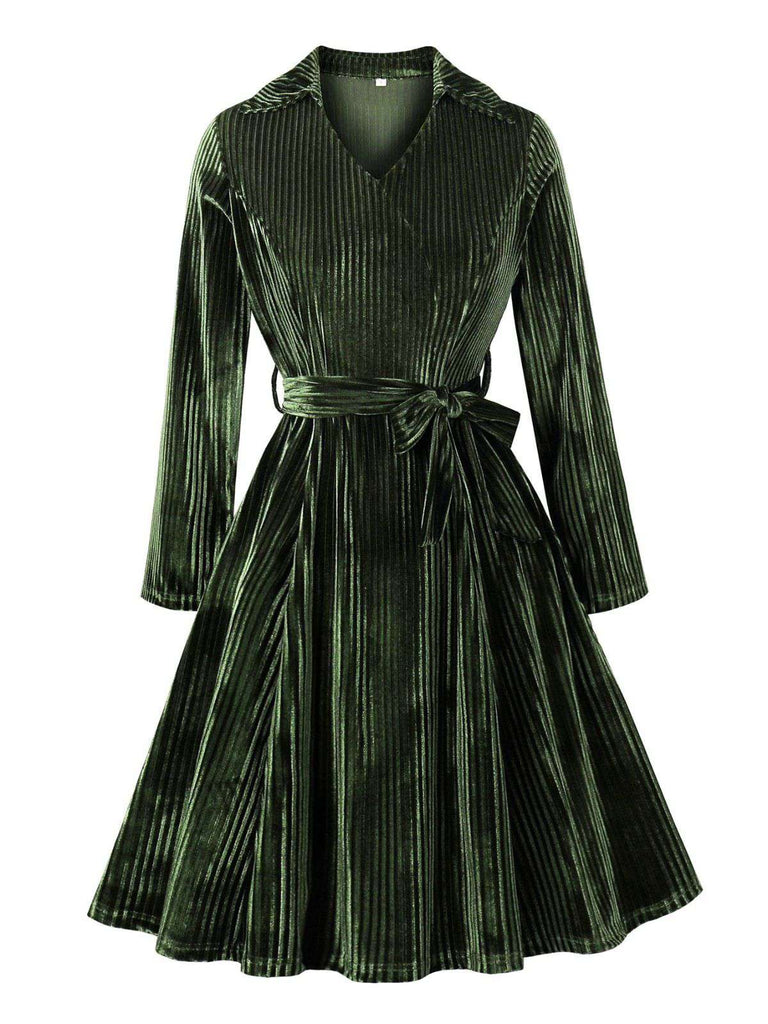 Abito natalizio in velluto a coste a maniche lunghe verde anni '50