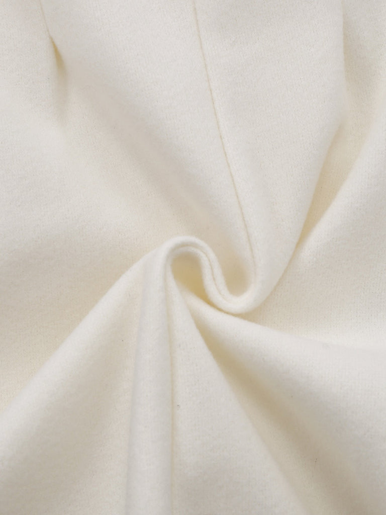 Cappotto in finta lana con bottoni di perle bianco anni '40