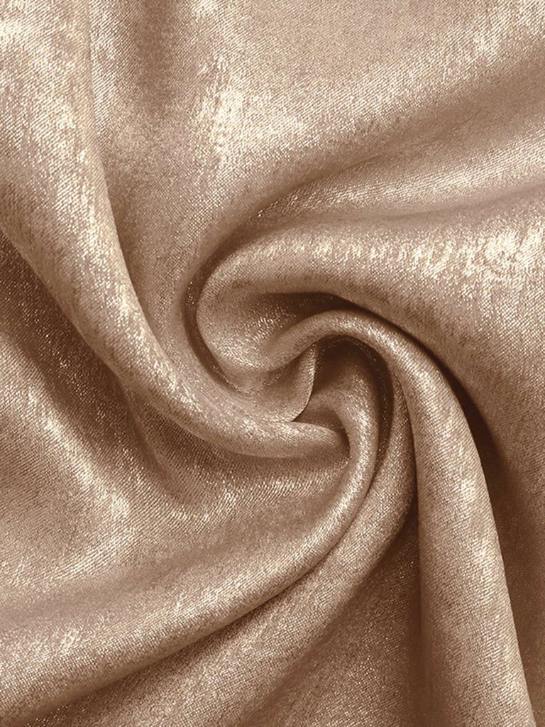 Top scintillante con volant e spalle scoperte oro anni '50