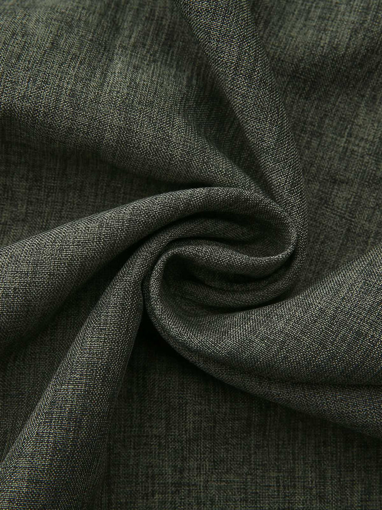 Abito con colletto a punta e maniche a lanterna anni '40