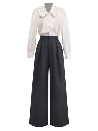 [Prevendita] Tuta lunga con fiocco al collo e perle beige anni '50