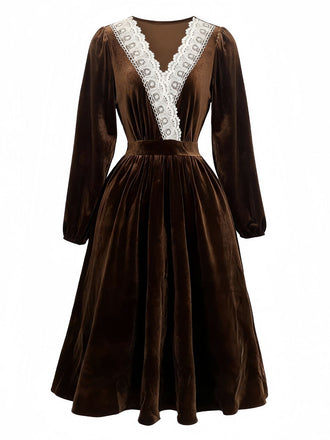 Abito in velluto patchwork di pizzo marrone anni '40