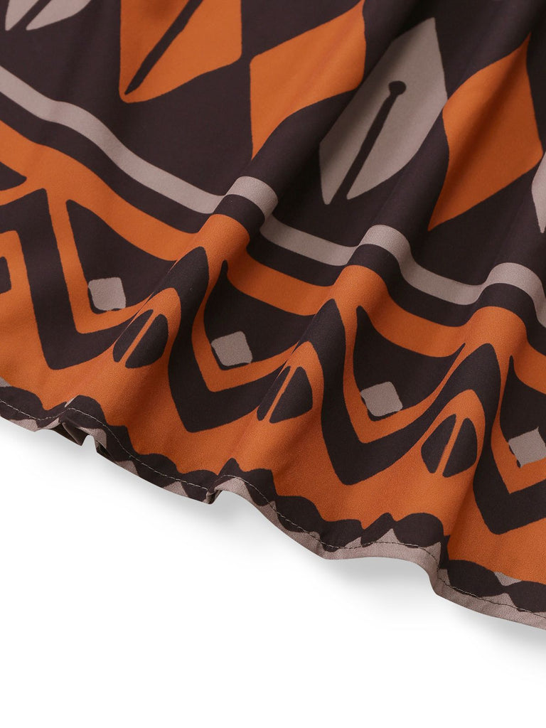 Abito boho con scollo a V profondo e stampa tribale marrone anni '70