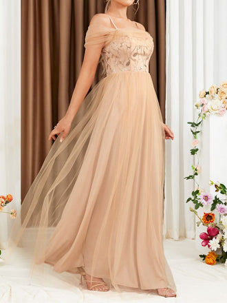 Abito patchwork di paillettes e rete con spalle scoperte beige anni '30