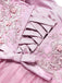 Miniabito Homecoming rosa anni '60 in tulle glitterato con farfalle