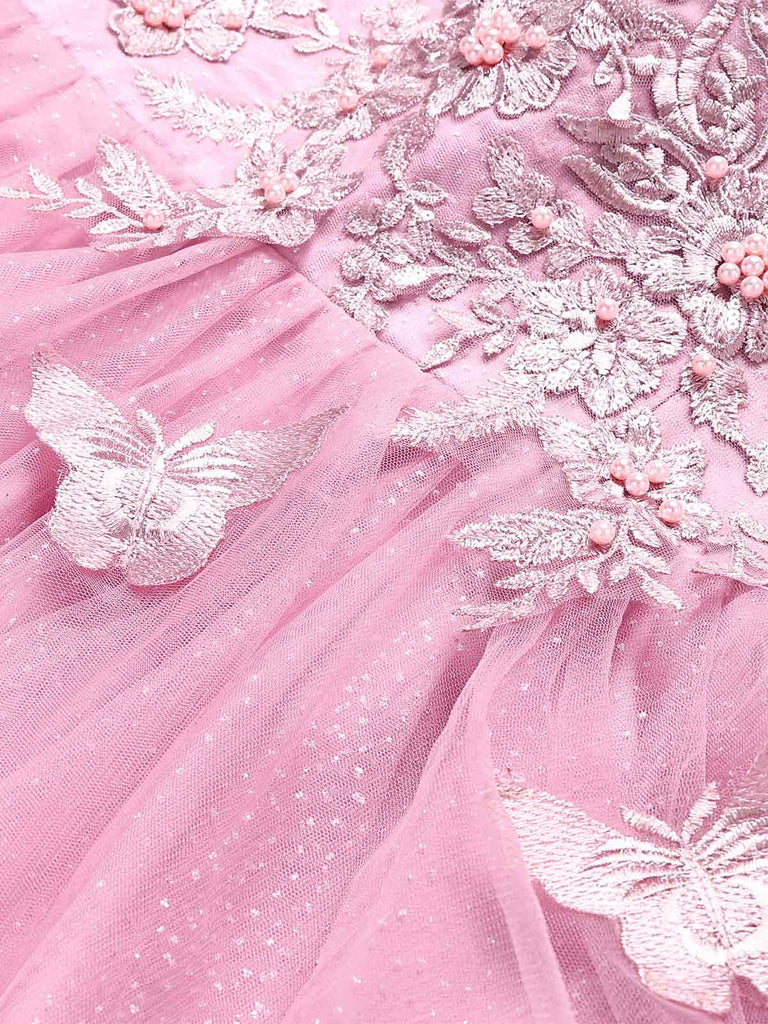 Miniabito Homecoming rosa anni '60 in tulle glitterato con farfalle