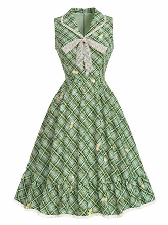 [Prevendita] Abito Svasato Verde a Quadretti Vichy con Bordo in Pizzo Fiocco e Tasche Anni '40 2