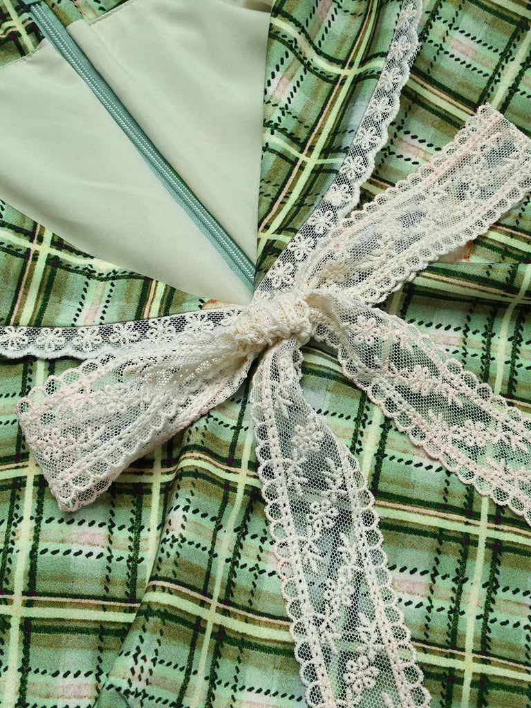 [Prevendita] Abito Svasato Verde a Quadretti Vichy con Bordo in Pizzo Fiocco e Tasche Anni '40 5