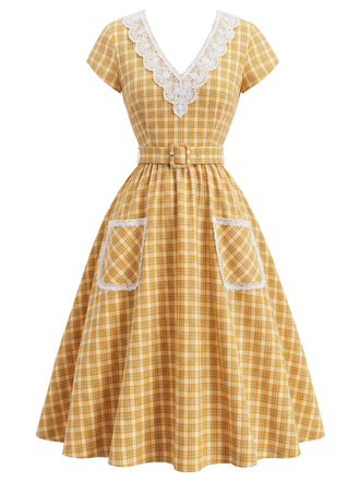 [Prevendita] Abito con Scollo a V a Quadri con Bordo in Pizzo Tasca e Cintura Anni '40 2