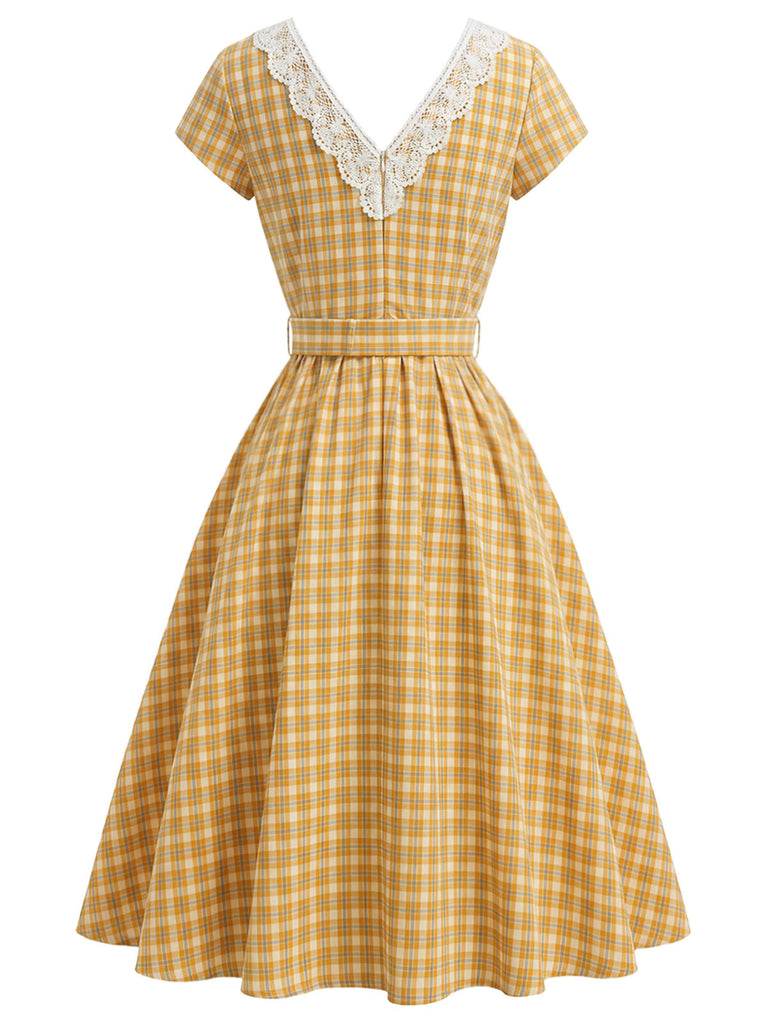 [Prevendita] Abito con Scollo a V a Quadri con Bordo in Pizzo Tasca e Cintura Anni '40 4