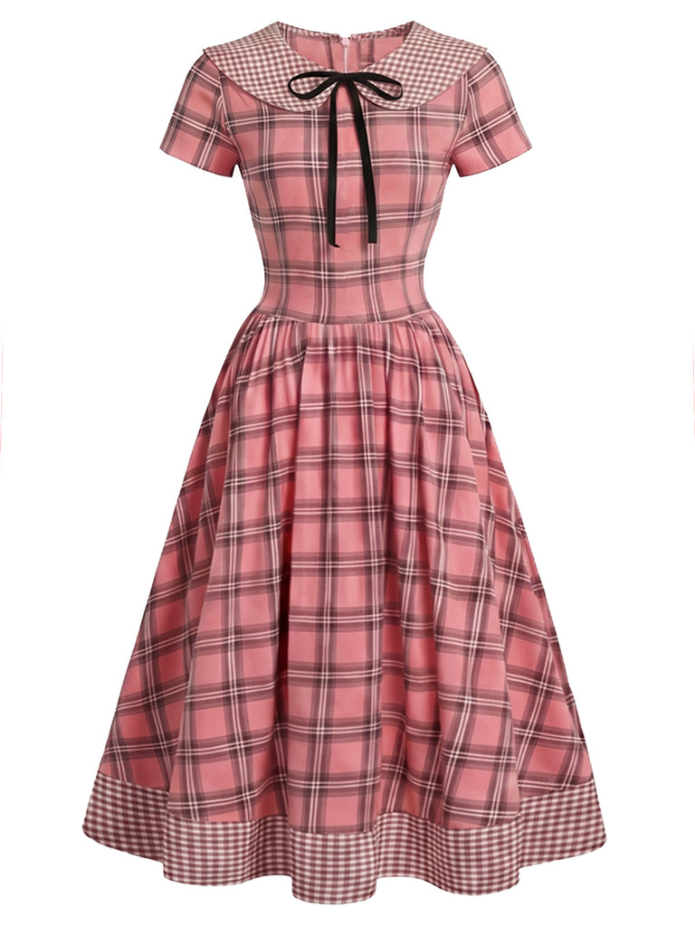 [Prevendita] Abito Rosa Antico Anni '40 a Quadri Colletto Peter Pan con Bottoni con Fiocco 2