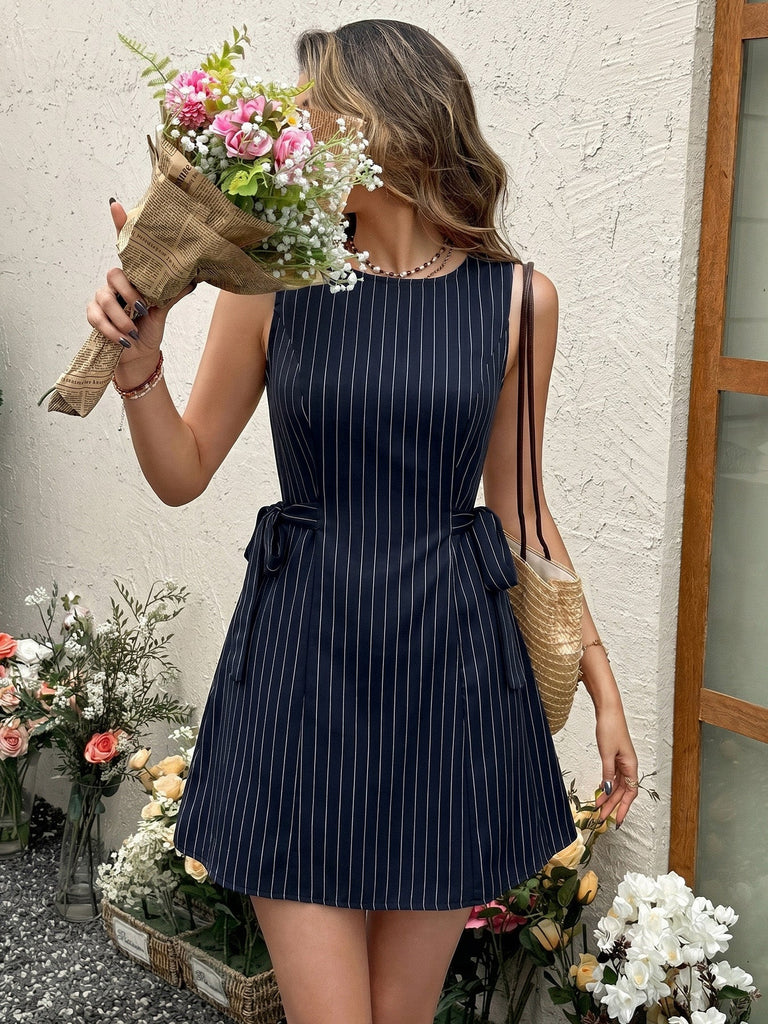 Abito Senza Maniche a Linea A Blu Navy a Righe con Cintura in Vita Anni '60 7
