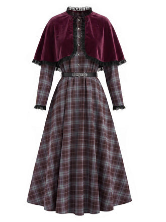 [Prevendita] Abito Grigio Chiaro Anni '40 a Quadri con Bordo Cintura e Mantella Rossa 2