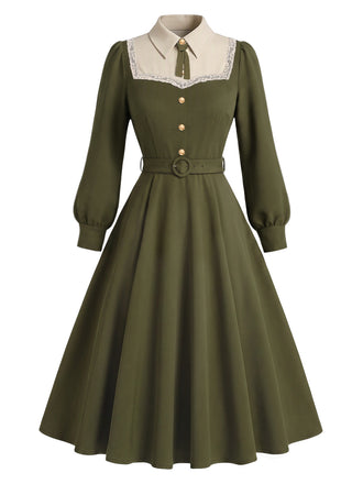 [Prevendita] Abito Verde Oliva Scuro Anni '40 in Pizzo con Bottoni con Fiocco con Lacci con Cintura 2