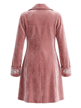 Giacca lunga anni '50 rosa in velluto con revers e fiori ricamati 2