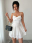 Abito Mini Anni '60 con Scollo Drappeggiato e Arricciature e Spalline Doppie