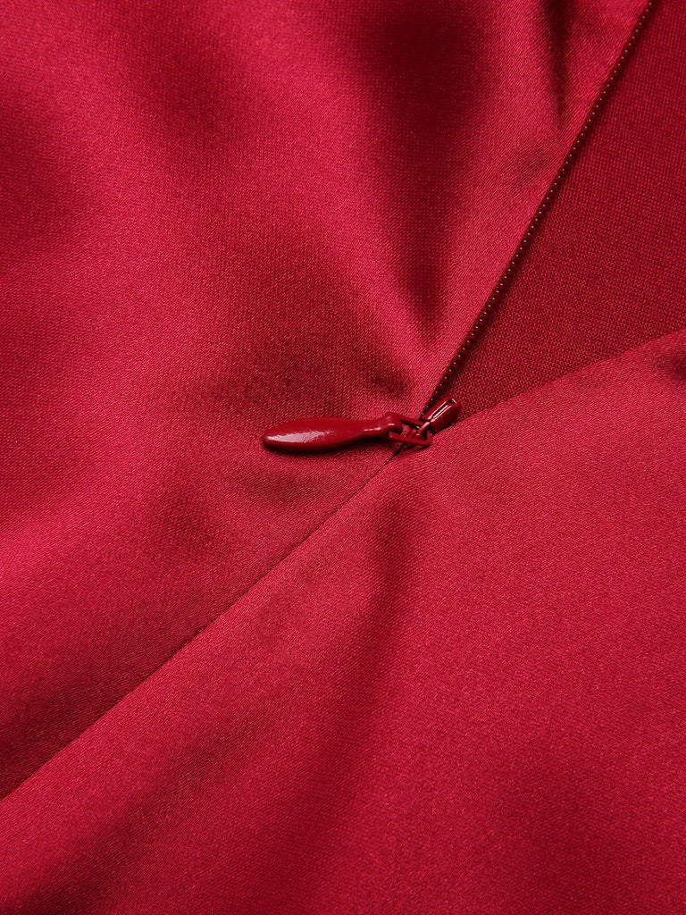 Abito a sirena rosso scuro con decorazioni a fiocco anni '30