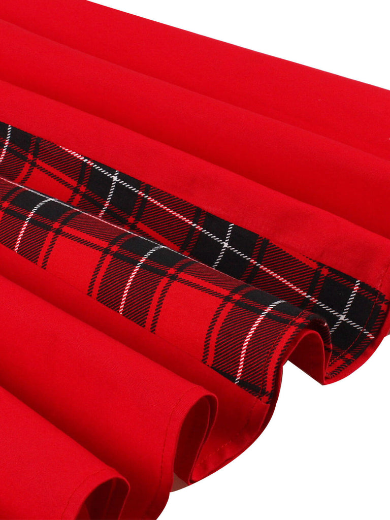 Abito a quadri con scollo a V rosso e nero anni '50