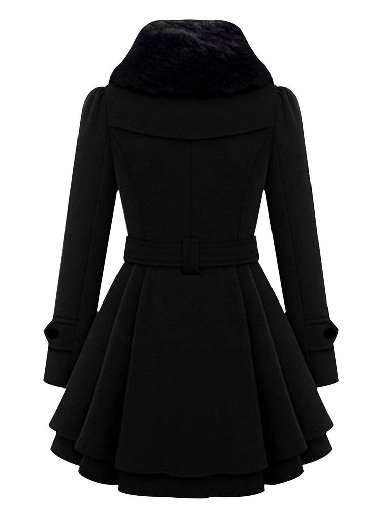 Cappotto invernale con collo di pelliccia anni '50