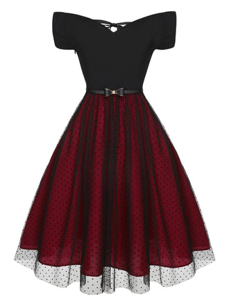 Abito con cintura a pois spalle scese bordeaux anni '50