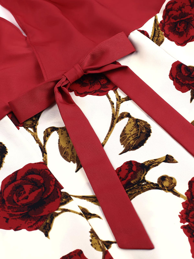 Abito con scollo all'americana e rose fiocco rosso anni '50