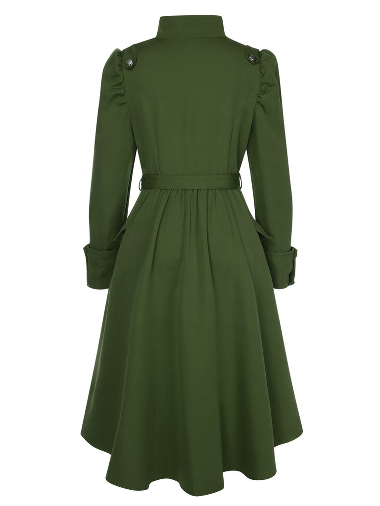 Cappotto con bottoni e collo alto in tinta unita anni '50