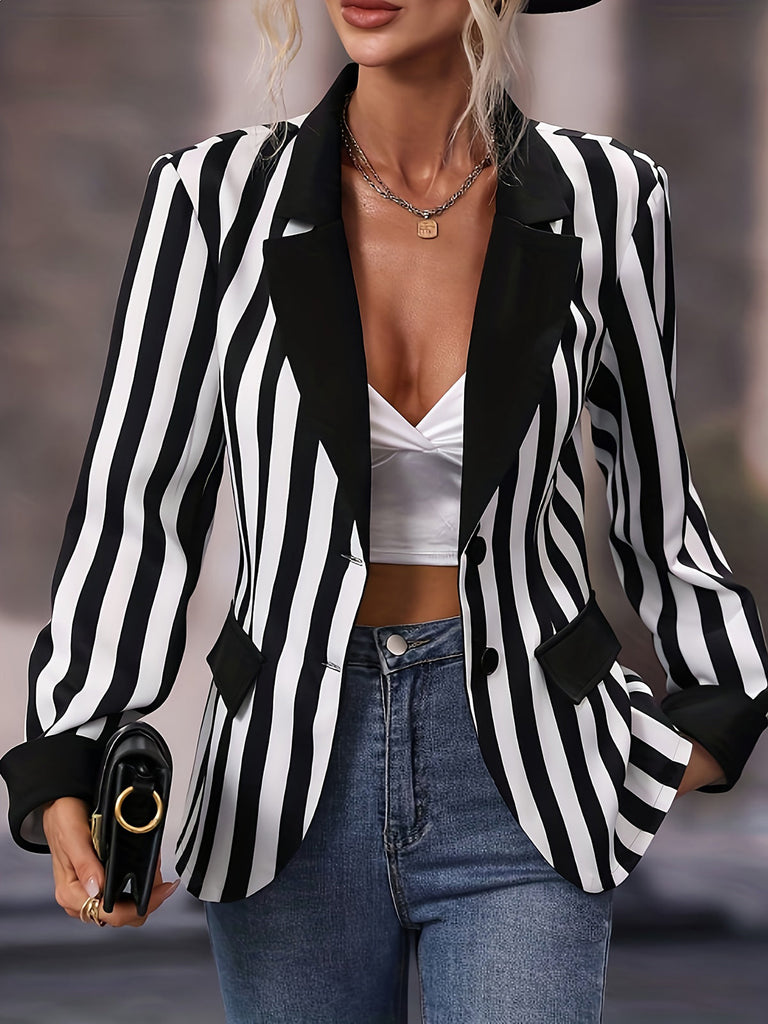Blazer a righe con risvolto a contrasto bianco e nero anni '50