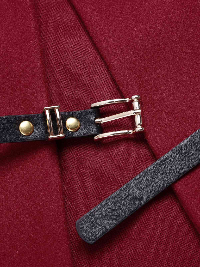 Cappotto con cintura bordeaux anni '60