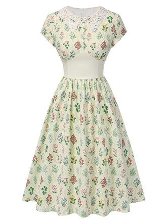 Abito beige maniche a cappuccio colletto in pizzo floreale anni '40