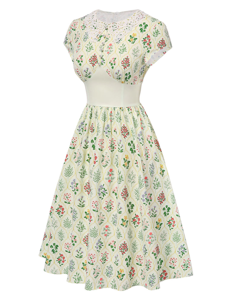 Abito beige maniche a cappuccio colletto in pizzo floreale anni '40
