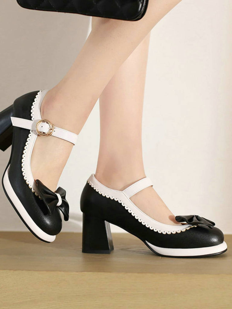 Scarpe Mary Jane con tacco grosso e fiocco rosso
