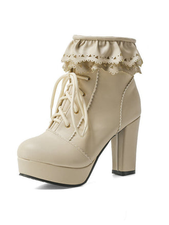 Stivali vintage con tacco alto e lacci arricciati