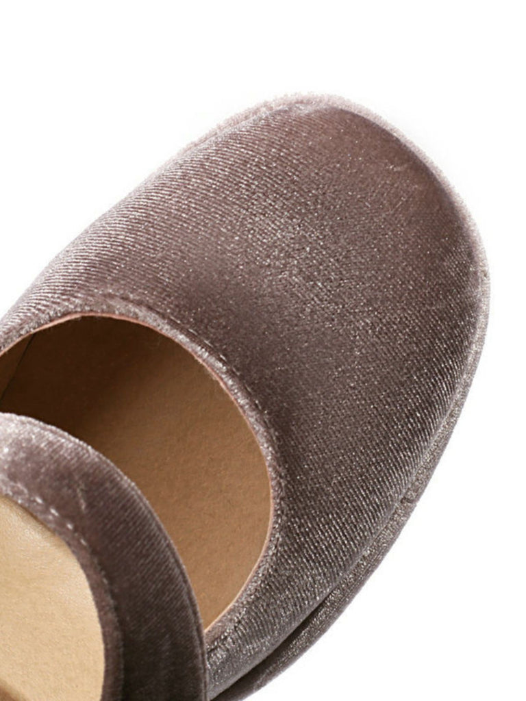 Scarpe Mary Jane in velluto con bottoni di perle e tacco spesso