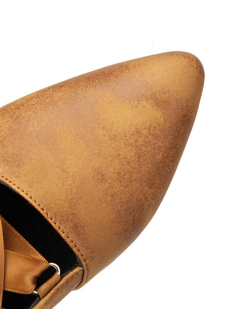 Stivali in finta pelle scamosciata a punta con lacci e traforati