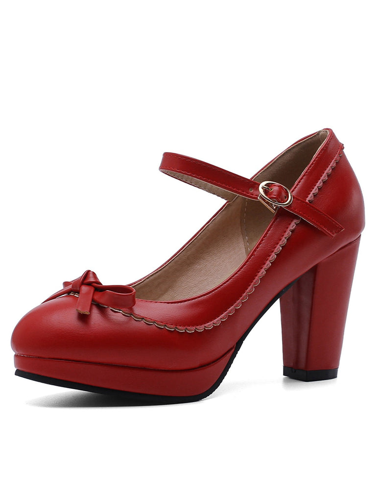 Mary Jane in pelle con punta arrotondata e tacco a spillo retrò