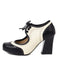 Scarpe con tacco alto traforate lacci vintage