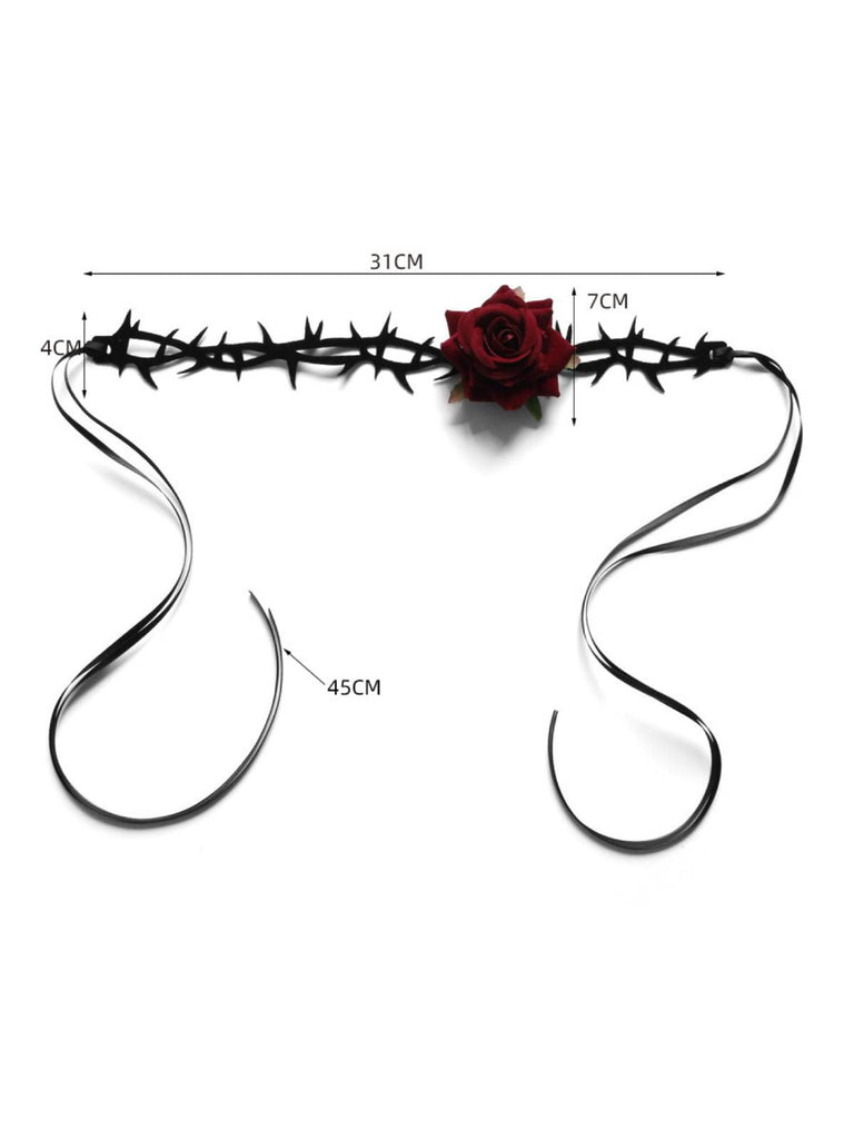 Collana in velluto con fiori di flanella e rosa retrò