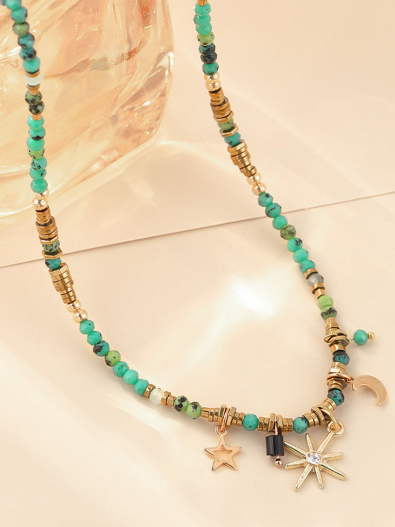 Collana Boho Turchese con Perline e Pendente Sole Luna Stella