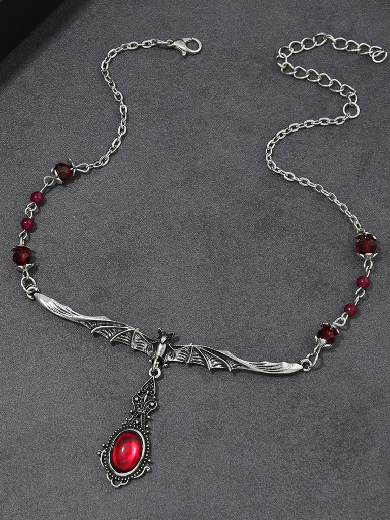 Collana Gotica Rossa con Pipistrello e Ciondolo di Rubino 3