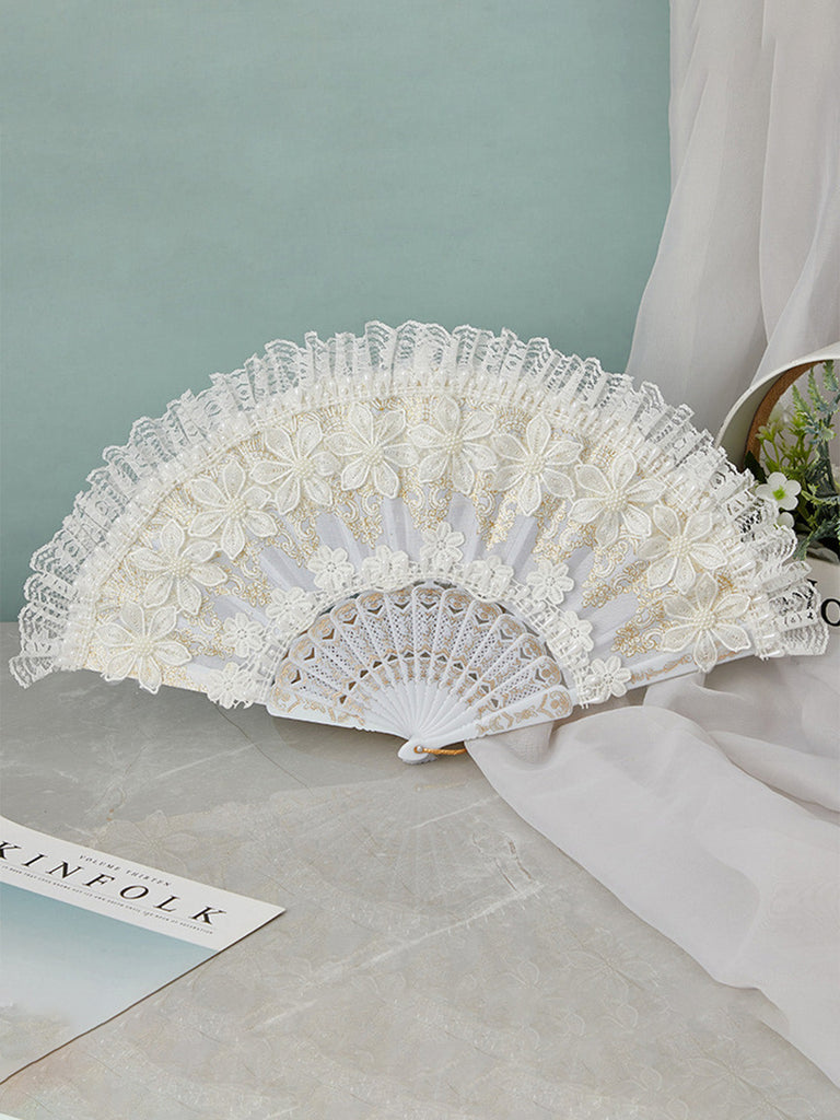 Ventaglio pieghevole bianco in pizzo e raso con fiori 3D
