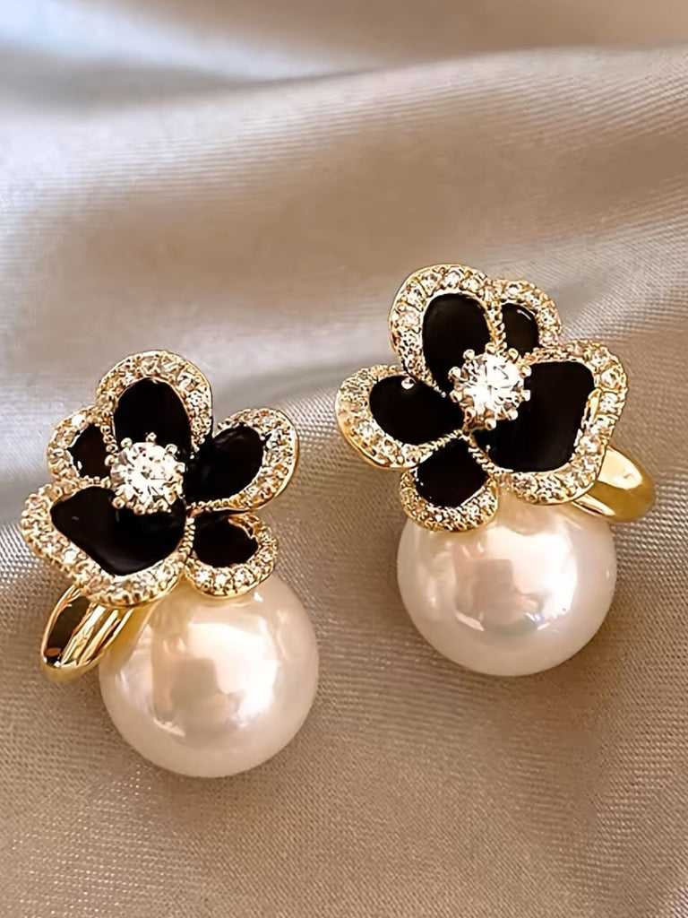 Orecchini Oro Floreali a Bottone con Perle e Strass 2