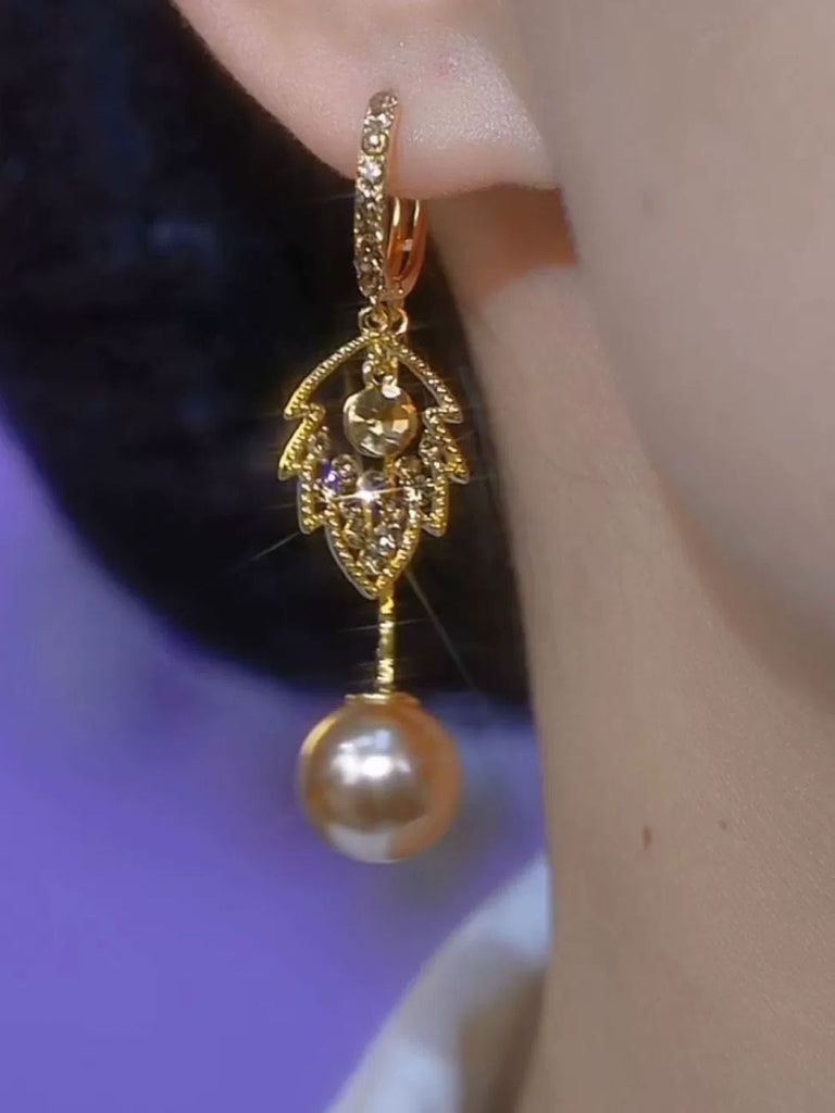 Orecchini Oro Pendenti con Strass Foglie e Perle 2