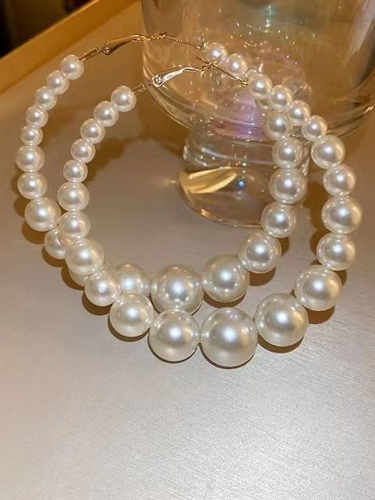 Orecchini vintage a cerchio grande con perle