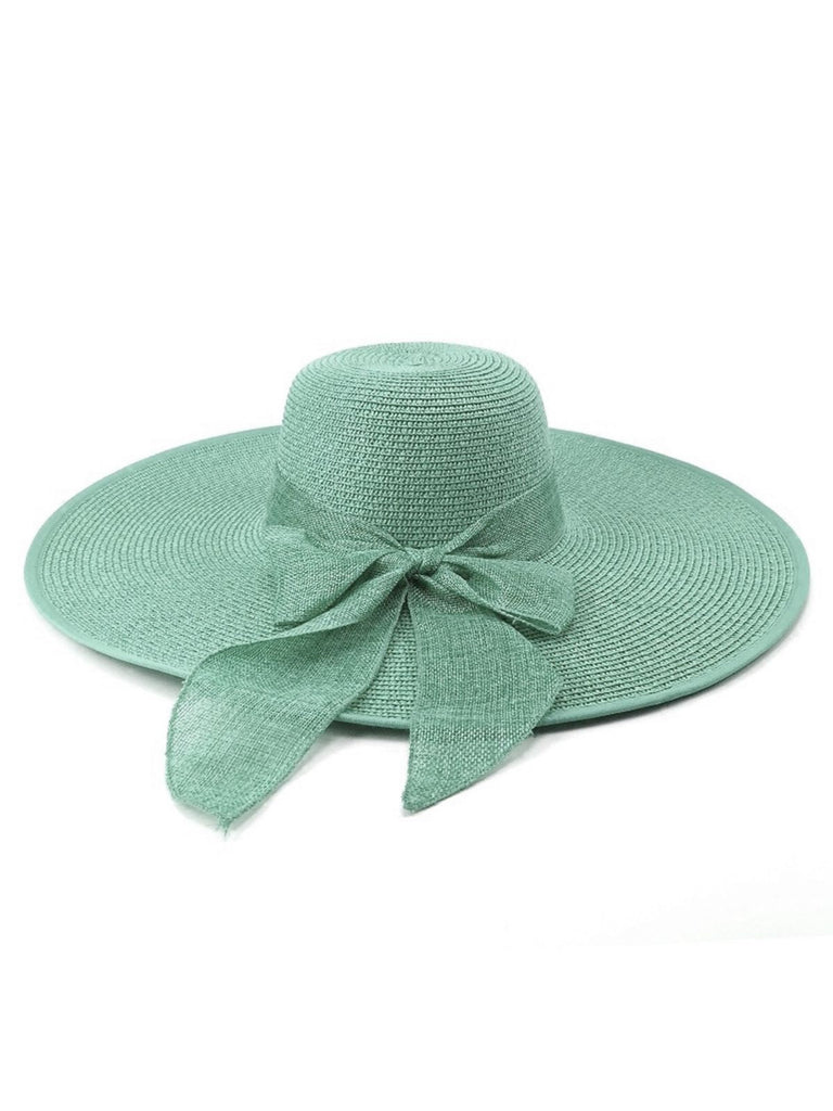Cappello da sole in rafia a tesa larga con nastro